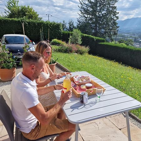 Studio Bellevue Appart Independant Renove 2024 Piscine Parking Proche Centre Annecy Poisy Bagian luar foto