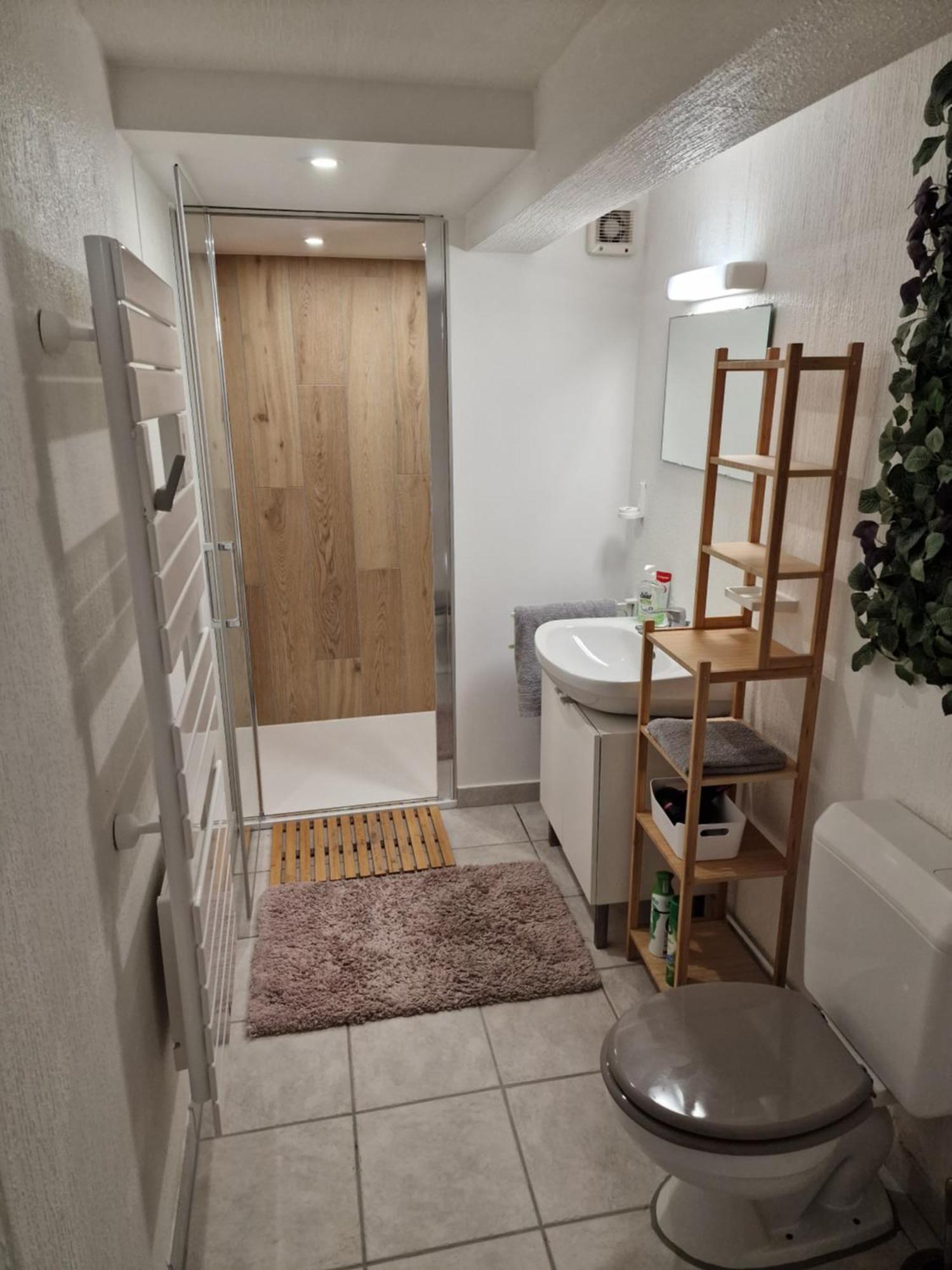 Studio Bellevue Appart Independant Renove 2024 Piscine Parking Proche Centre Annecy Poisy Bagian luar foto